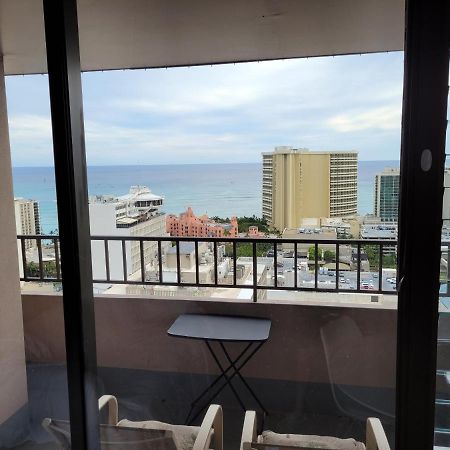 Aparthotel Royal Kuhio - Free Parking Included Honolulu Exteriér fotografie